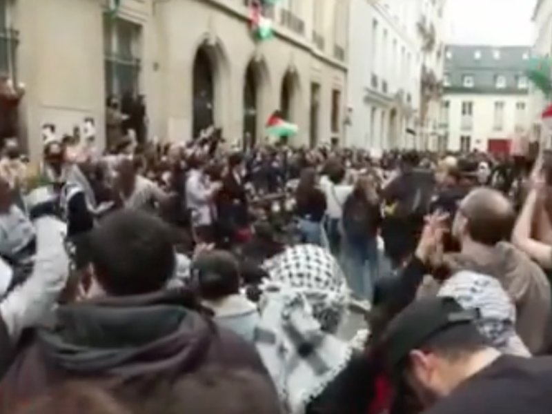 Niet-Semiet (sic) Khazar Netanyahu noemt Amerikaanse anti-genocidale academici “antisemitisch” (sic)